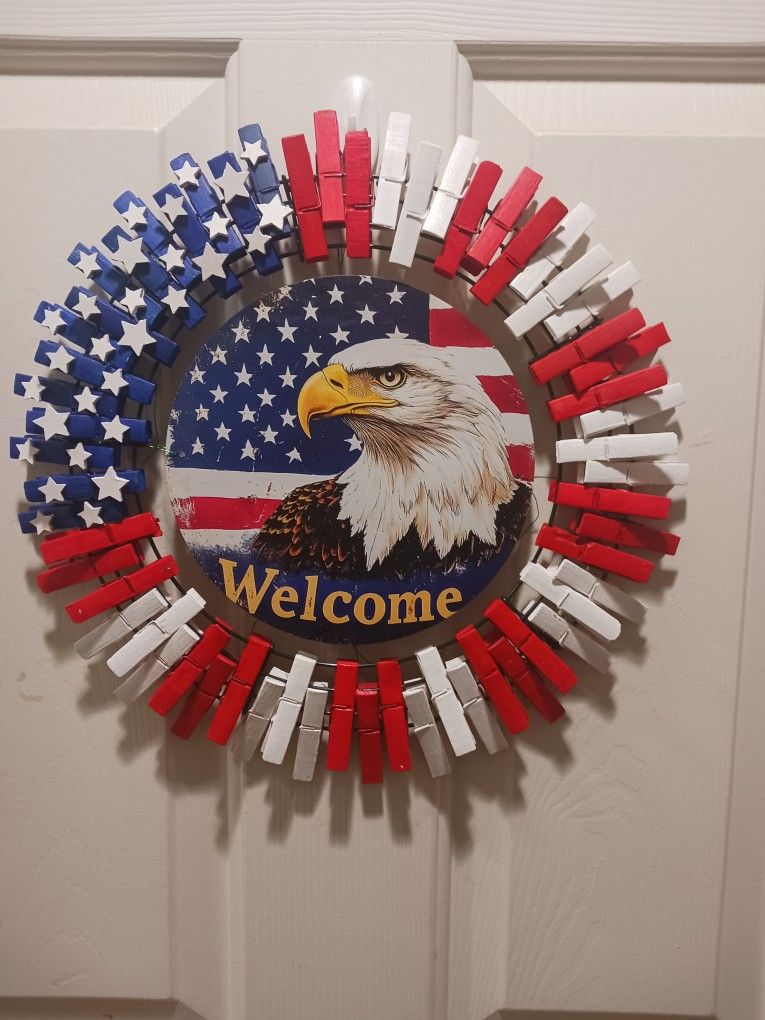 4th Of July Clothes Pin Eagle Wreath.