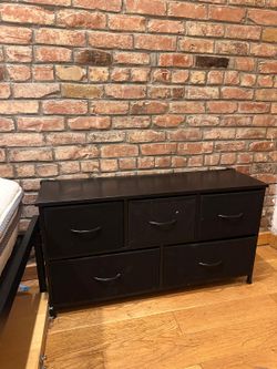Black Chest of Drawers