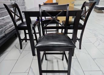 NEW IN BOX - Tahoe Dark Espresso Wood Dining-set -Pub Table + 4 Chairs