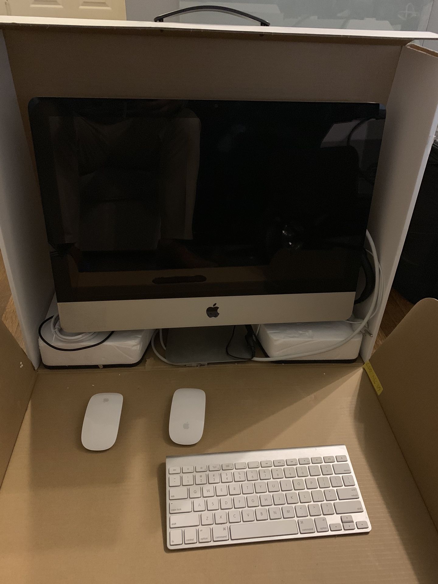iMac 21.5 wireless mouse/keyboard, printer