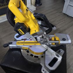 Dewalt Shop Saw De 7/14   ((((  NUEVA. ))))