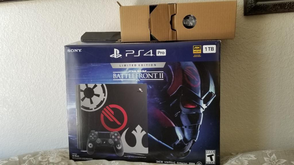 Star Wars PS4. No games/ 2 controllers , in good conditions * firm price pick up only