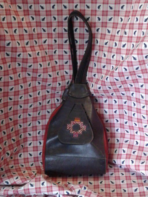 Vintage Leather/Suede Embossed Bucket Bag/Backpack Purse