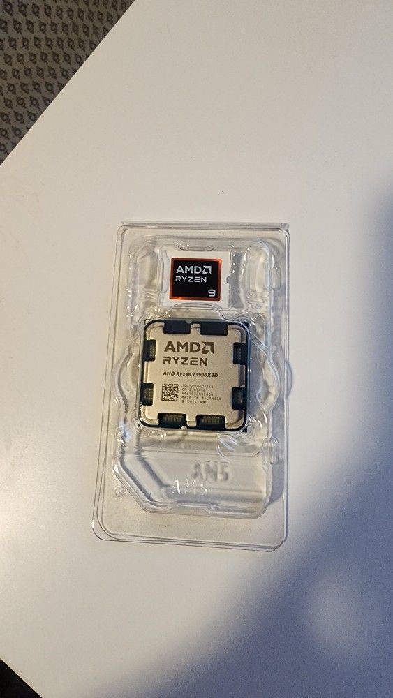 AMD RYZEN 9 9900X3D 12-Core 24-Thread Deskopt Processor