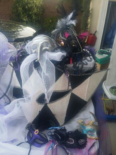 Party supplies mascoraide party decorations