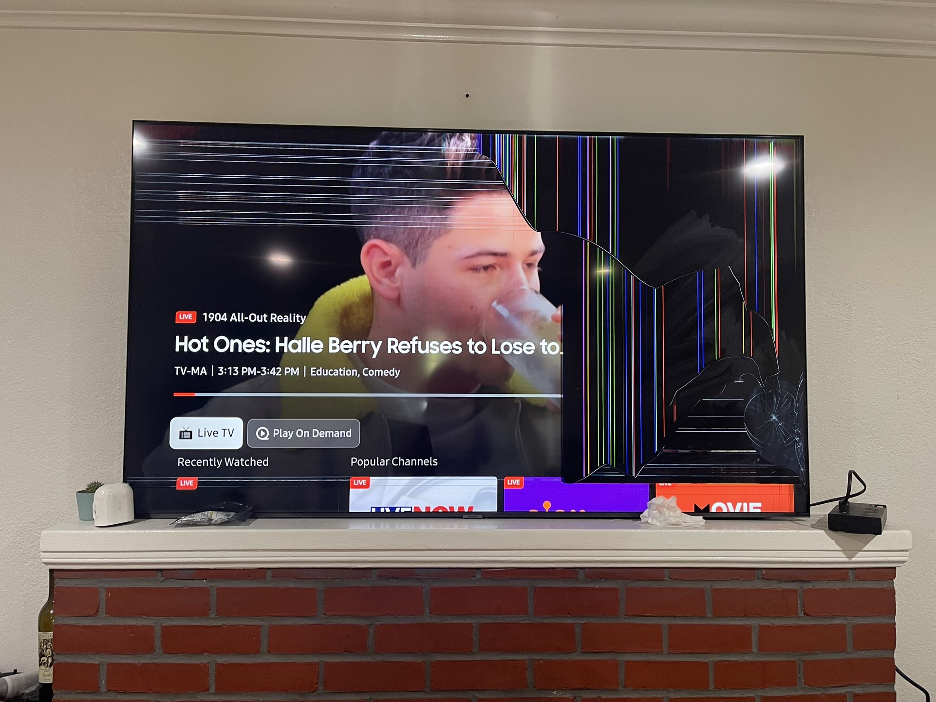 Samsung 70” 4k TV- Damaged