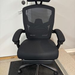 Brand New Black Mesh Tall Back Ergonomic Reclining Gaming/Office Chair w/Slide Out Footrest
