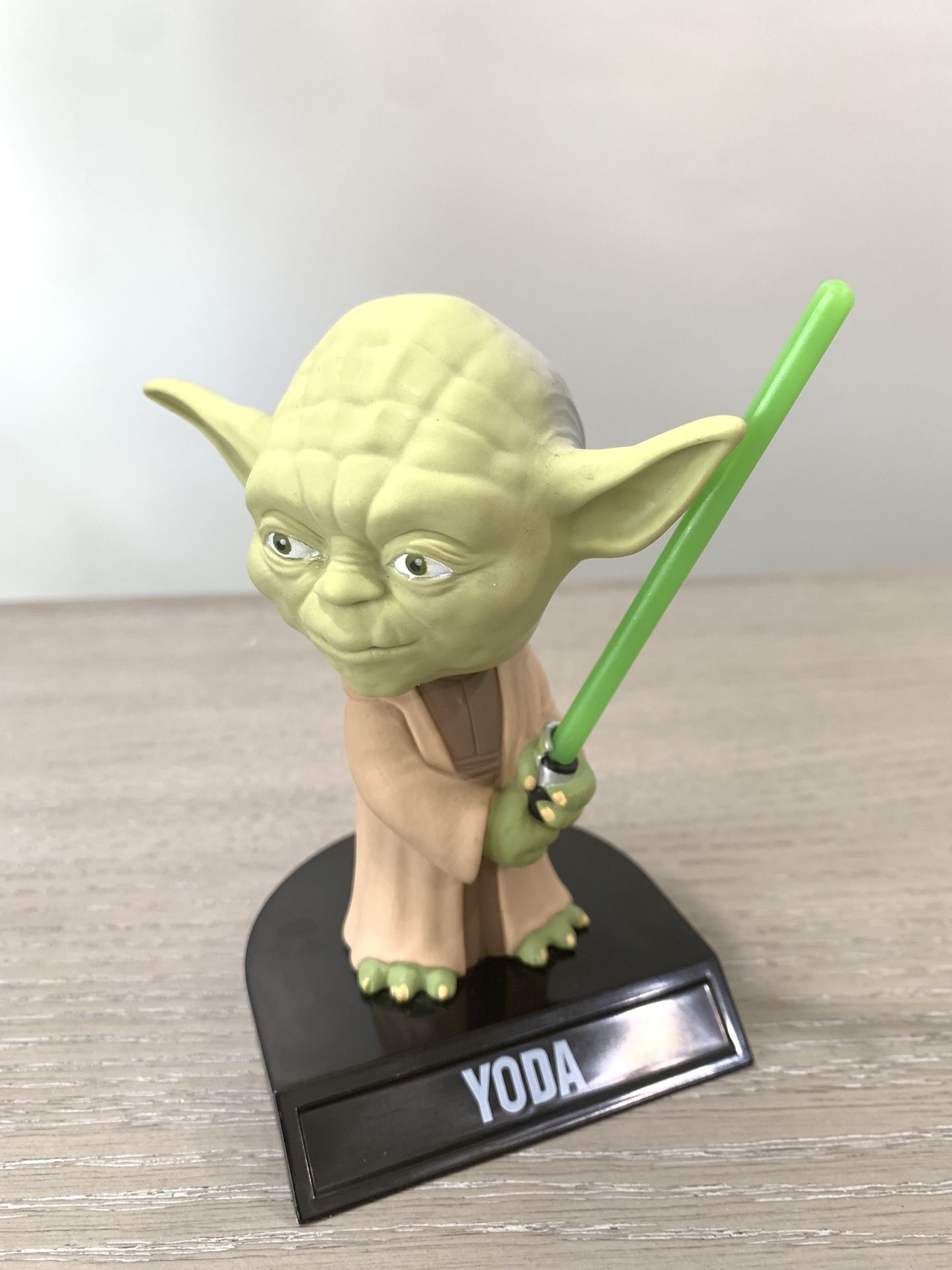 Funko Star Wars Yoda Bobble Head Figure - Lucas Films Light Saber 2009