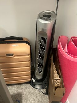 Holmes Digital Tower Fan