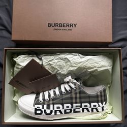 Burberry Shoes