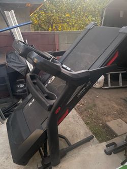 Bowflex Treadmill - Used - with emergency stop clip