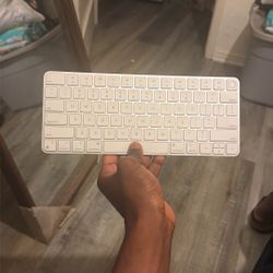 Apple Magic Keyboard 