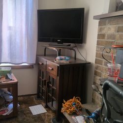 Sanyo TV With Remote And Entertainment Center 