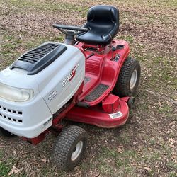 Huskee Supreme SLT 4600 for Sale in Greenville SC OfferUp