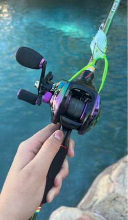 Bait caster really nice spulled with 15 pound braid and top water fog