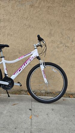 Schwinn Ranger 26 inch gear bicycle $150