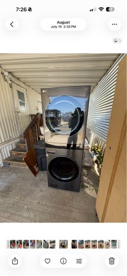 LG Tower washer and dryer