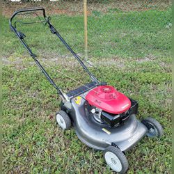 honda self propel lawn mower $220