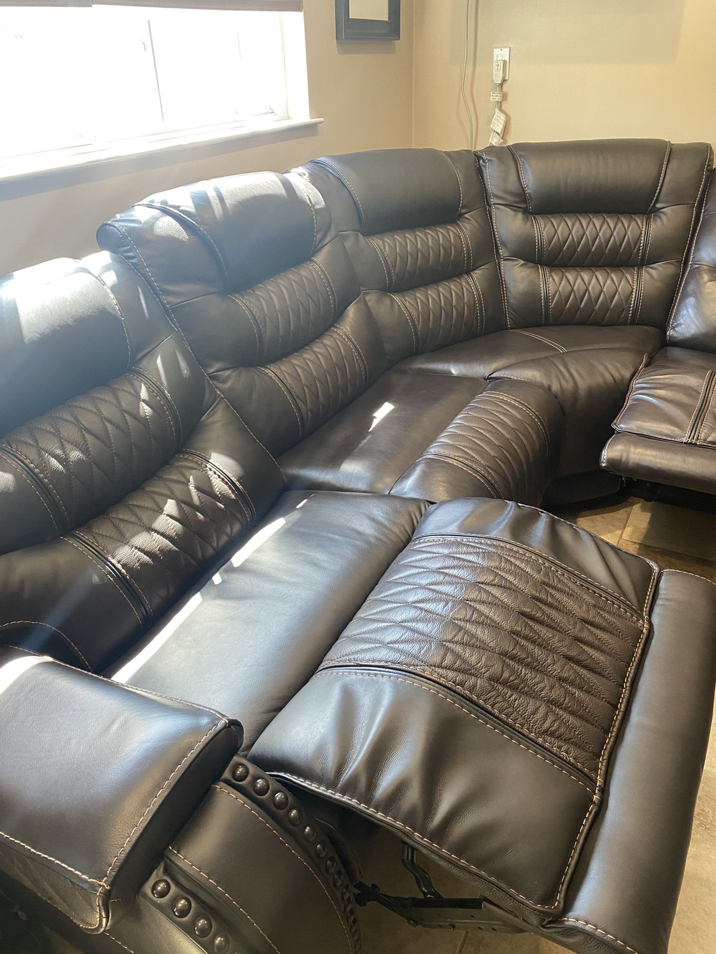 Walker Espresso 6 Piece Power Reclining Left Arm Facing Sectional