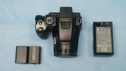 Nikon Coolpix P100 Digital Camera W/Charger