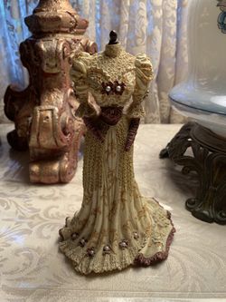  🎁Great gift-Vintage Victorian Mannequin🎁