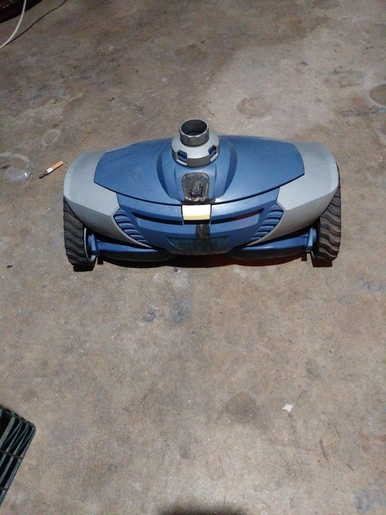 Pool cleaner Machine 