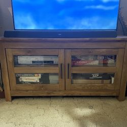 Corner TV Stand (Java)