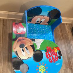 DISNEY MICKEY WOODEN STUDENT DESK