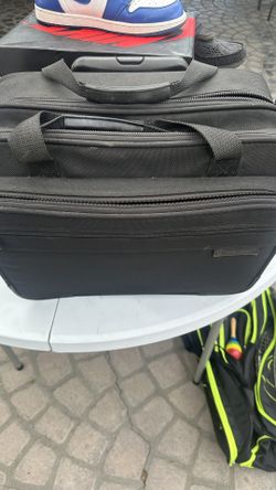 Briggs And Riley Rolling Bag 