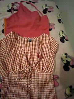 Women’s Size Small $3