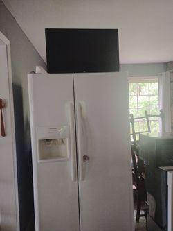3 refrigerators, 2 dishwashers microwave and TV, one low price for all