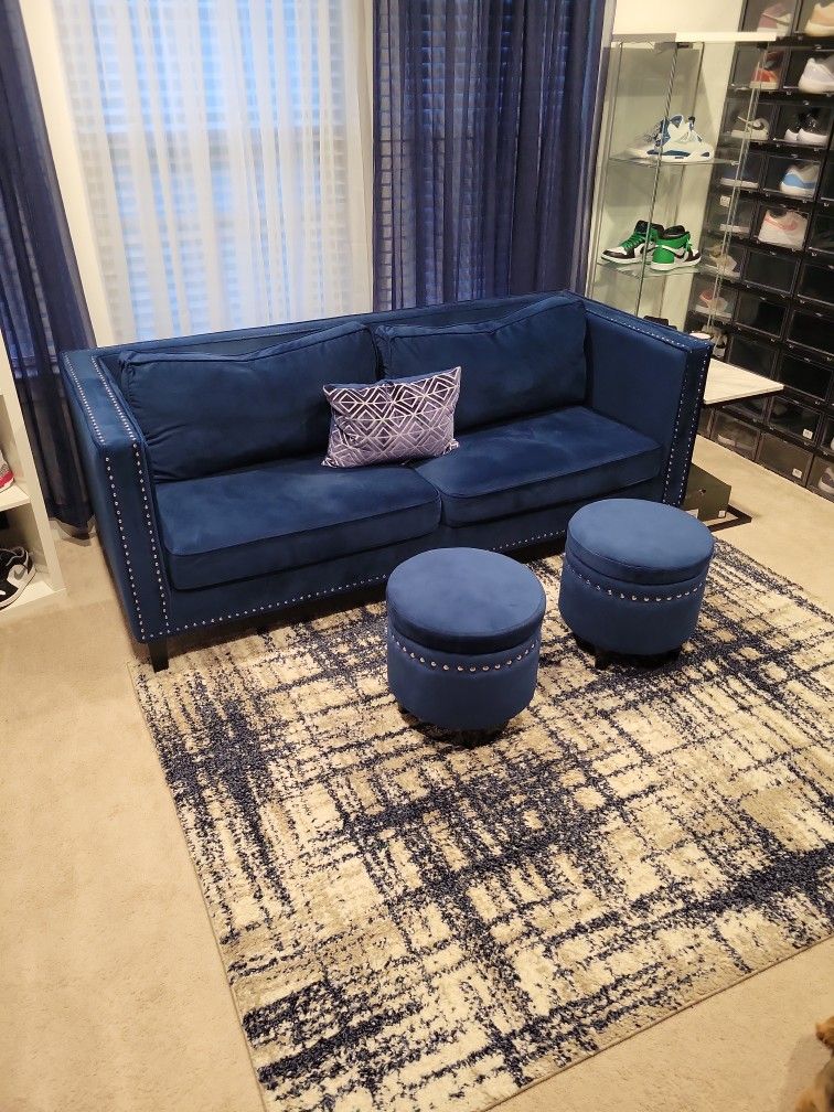 Couch With Ottomans