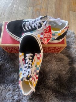 VANS WOMEN’S SIZE 8.5