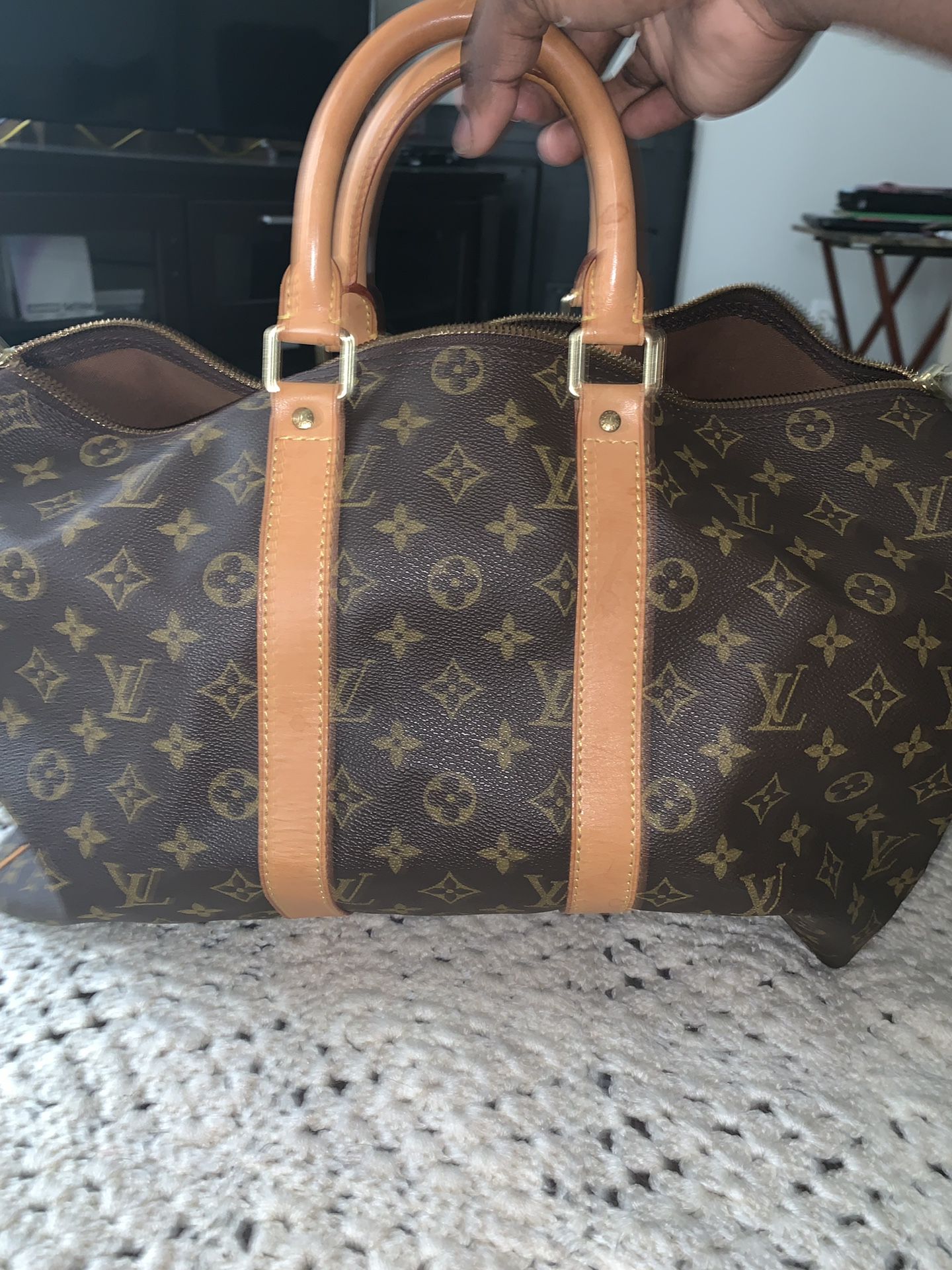 Louis Vuitton Medium Duffle Bag Authentic
