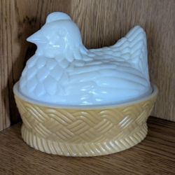 
Vintage Avon Milk Glass Hen on a Nest Dish - 1970's Decor
