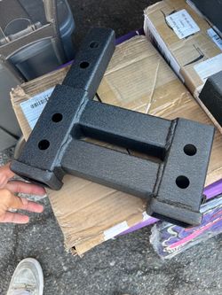 Tow hitch trailer