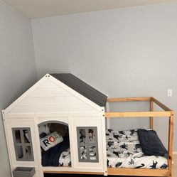Toddler House Bed 