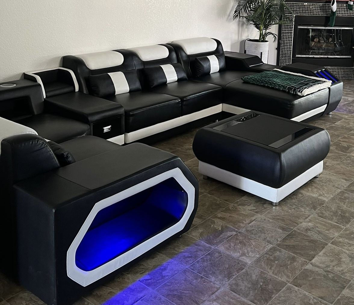 Large Modern Sofa Set With Table