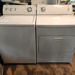 Whirlpool Washer & Dryer Electric 4 Prong Or 3 Prong Set
