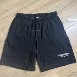 Essentials Shorts