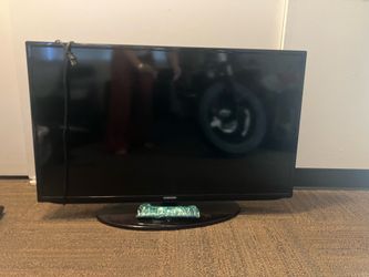 40’ Samsung Flatscreen Smart TV