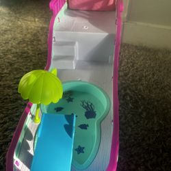 Gabby Doll House 