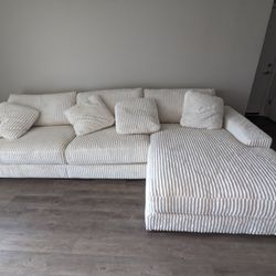 Lindyn 3 Piece Modular Sofa