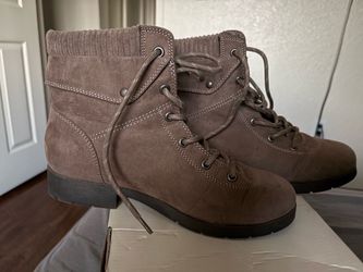 Women’s boots