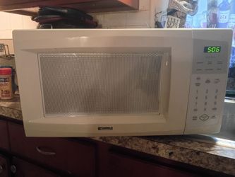 Kenmore 1,000 Watt 1.0 cu.f5. microwave
