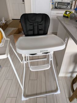 Joovy Nook high chair