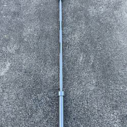 Brand New Olympic Barbell 7' 45 lbs (Fits 2 in Weight Plates)