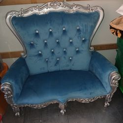 New Kids Throne Chairs 