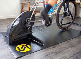 Saris H3 Smart Bike Trainer + Cassette included