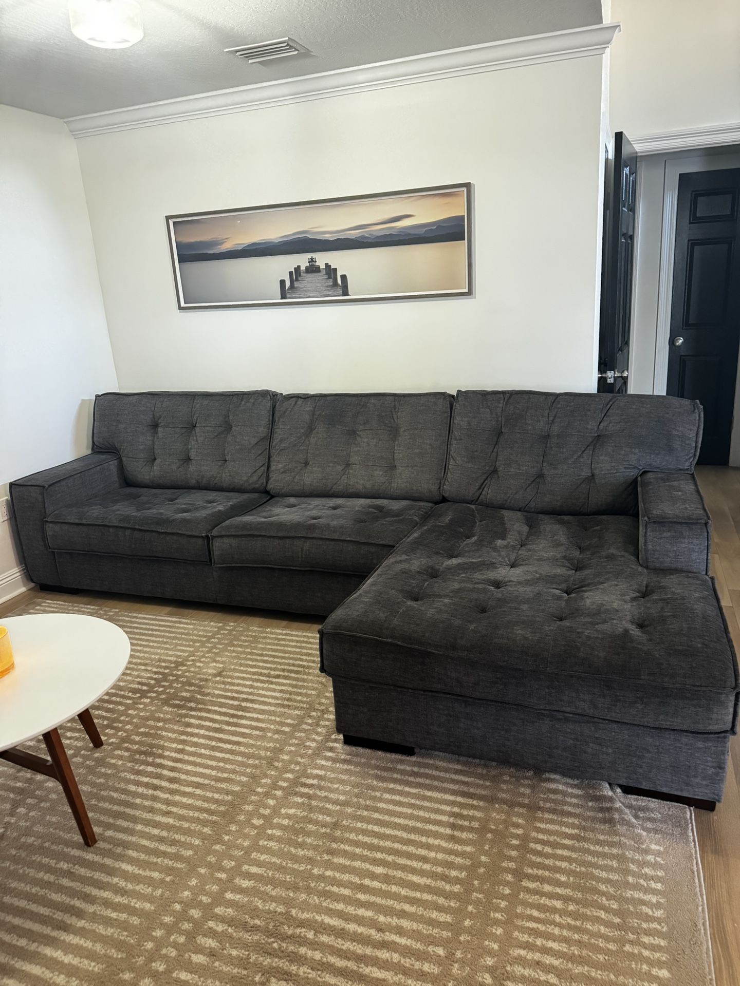 Oversized Sofa With Chaise Lounge